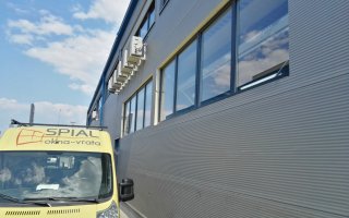 MONTAŽA PVC STAVBNEGA POHI&Scaron;TVA KOPER